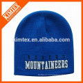 2015 custom winter high quality beanies with 3D embroidery logo